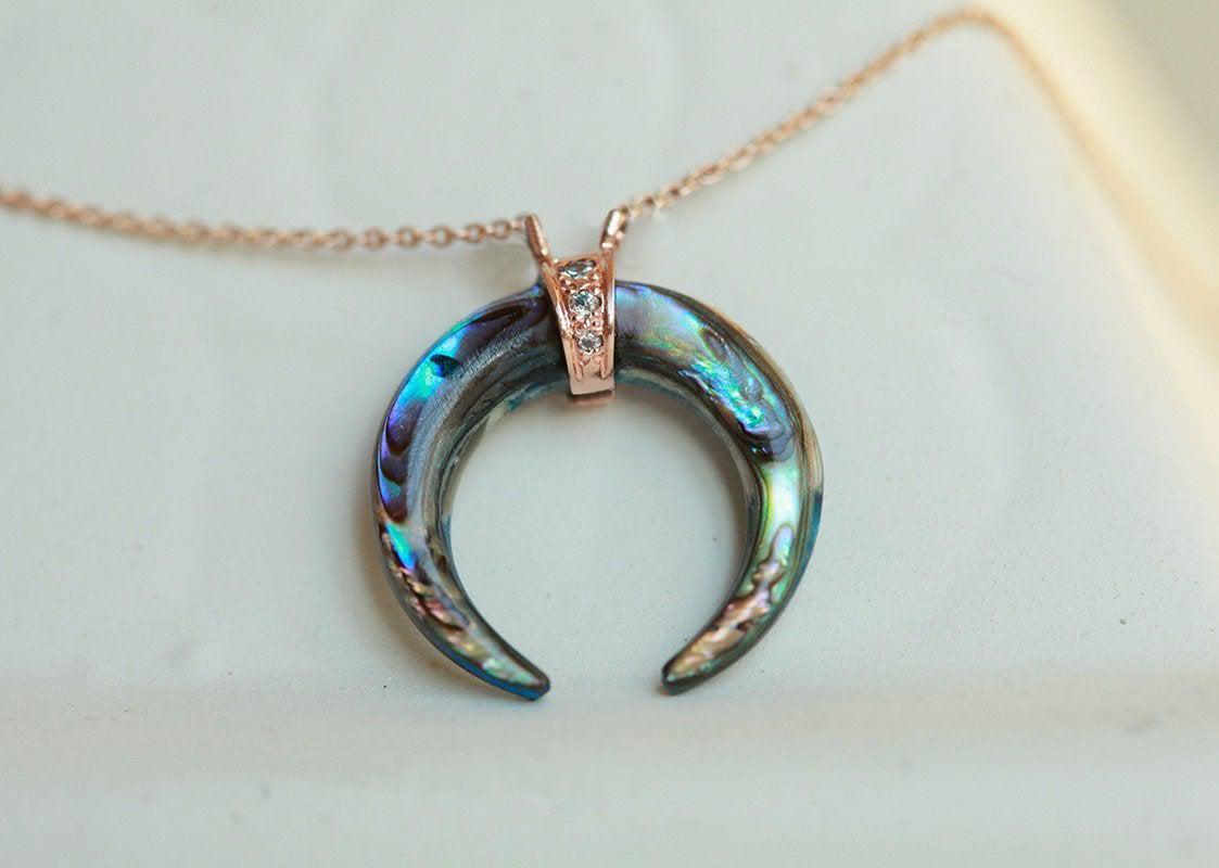 Abalone Shell Horn & Diamond Necklace | ogrlice od punog zlata | Capucinne