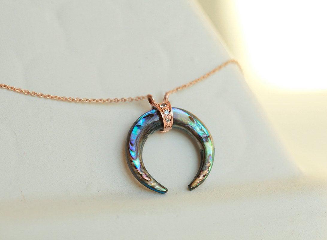 Abalone Shell Horn & Diamond Necklace | ogrlice od punog zlata | Capucinne