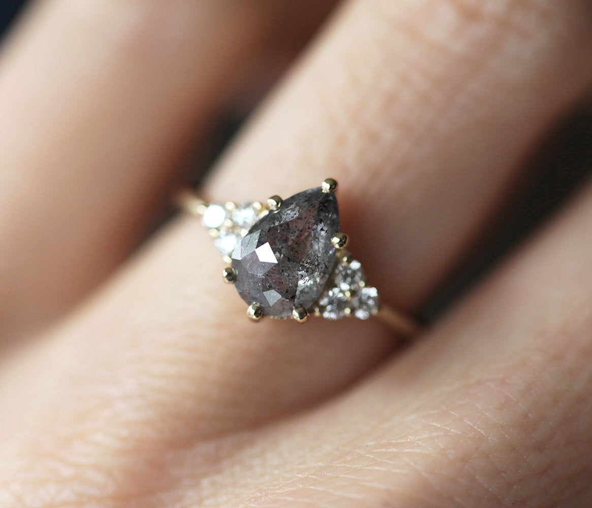 Adelaide Pear Salt & Pepper Ring | Prstenovi | Capucinne