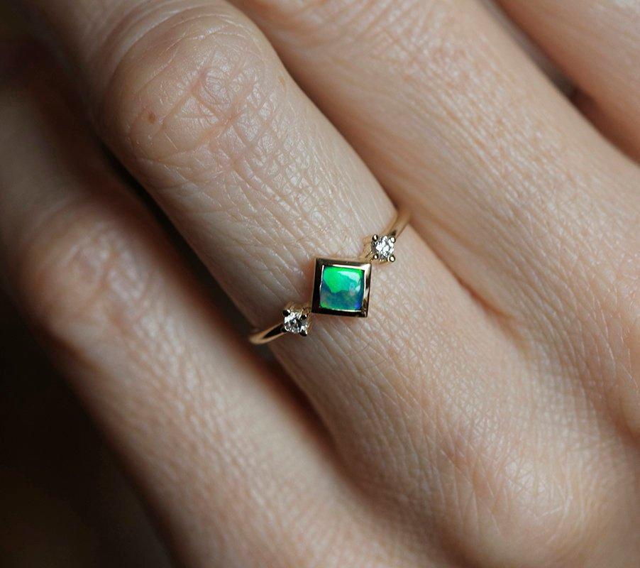Adora Skuare Opal Ring | Prstenovi | Capucinne