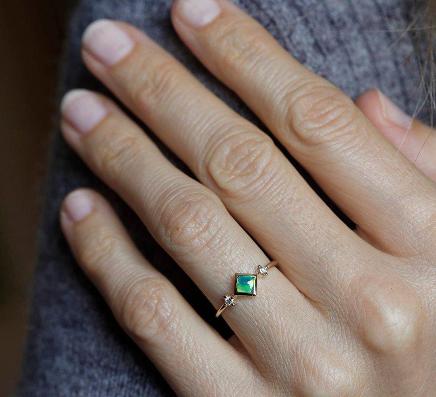 Adora Skuare Opal Ring | Prstenovi | Capucinne