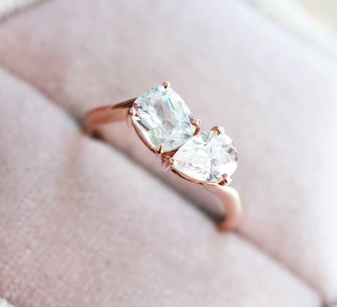 ALEKSANDRA TOI ET MOI MOISSANITE PRSTEN-Capucinne