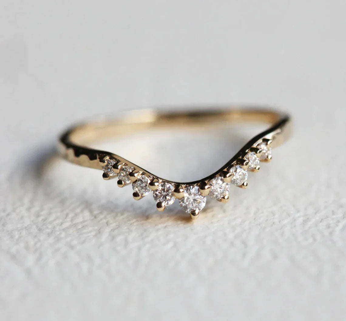 Alisa Pear Moissanite Prsten-Capucinne