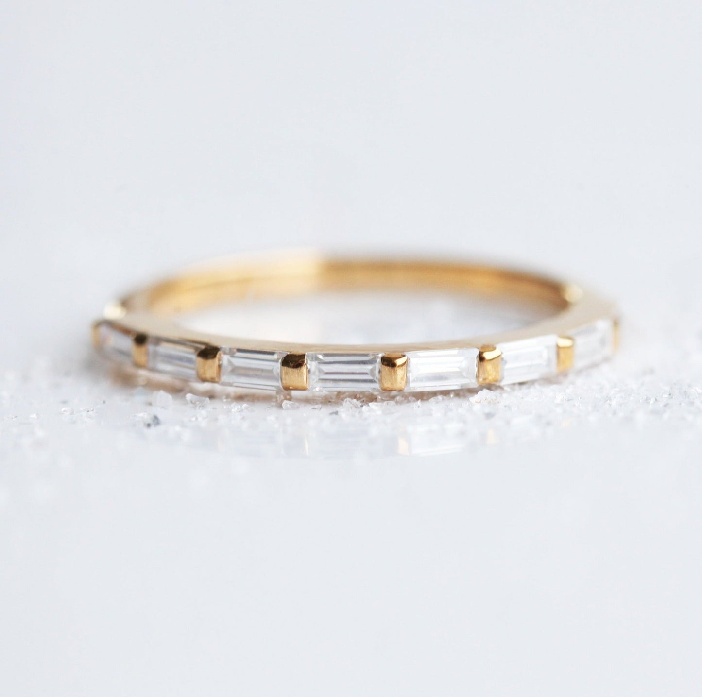 Baguette Vhite Diamond Eterniti Vedding Band