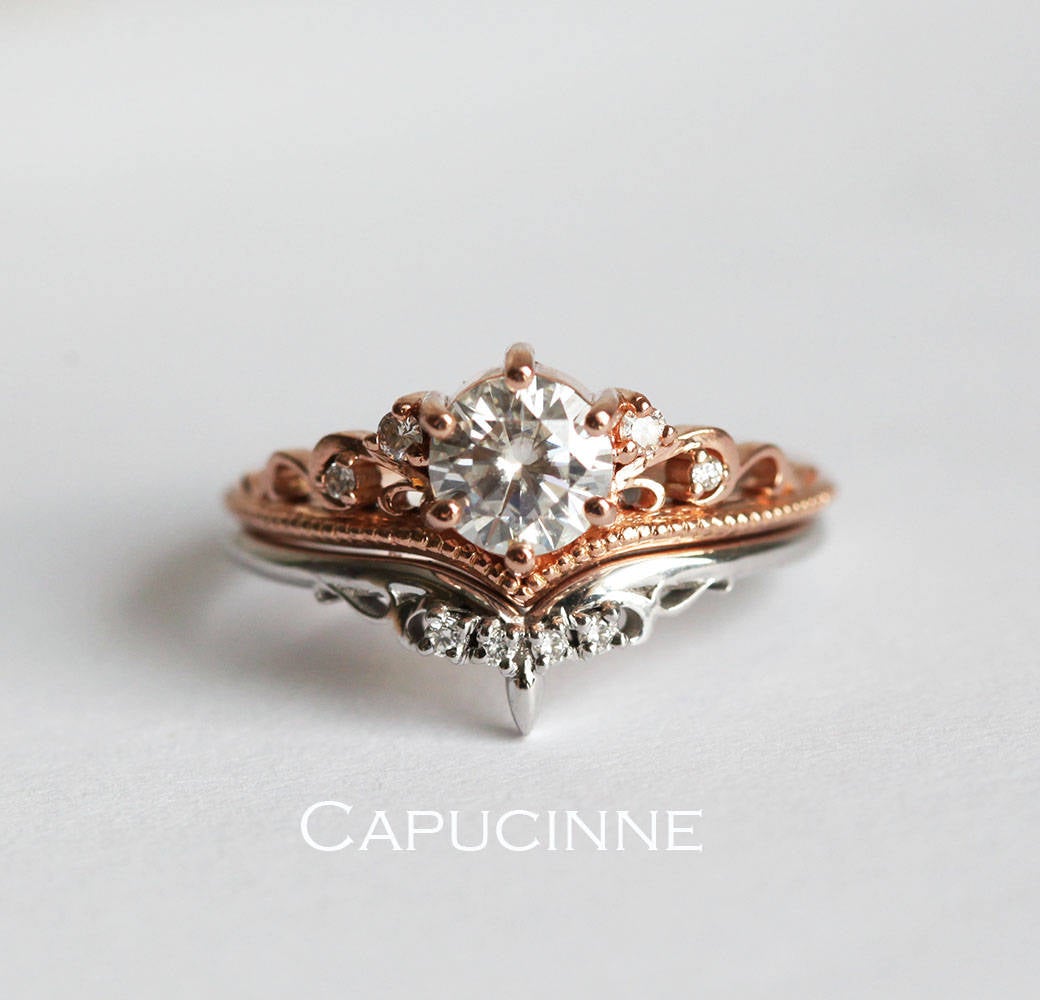 BELLA MOISSANITE & Milgrain PRSTEN SET SA BOČNIM DIJAMANTIMA-Capucinne