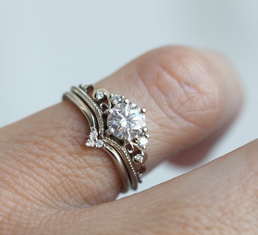 BELLA VINTAGE MOISSANIT I DIAMAND PRSTEN-Capucinne