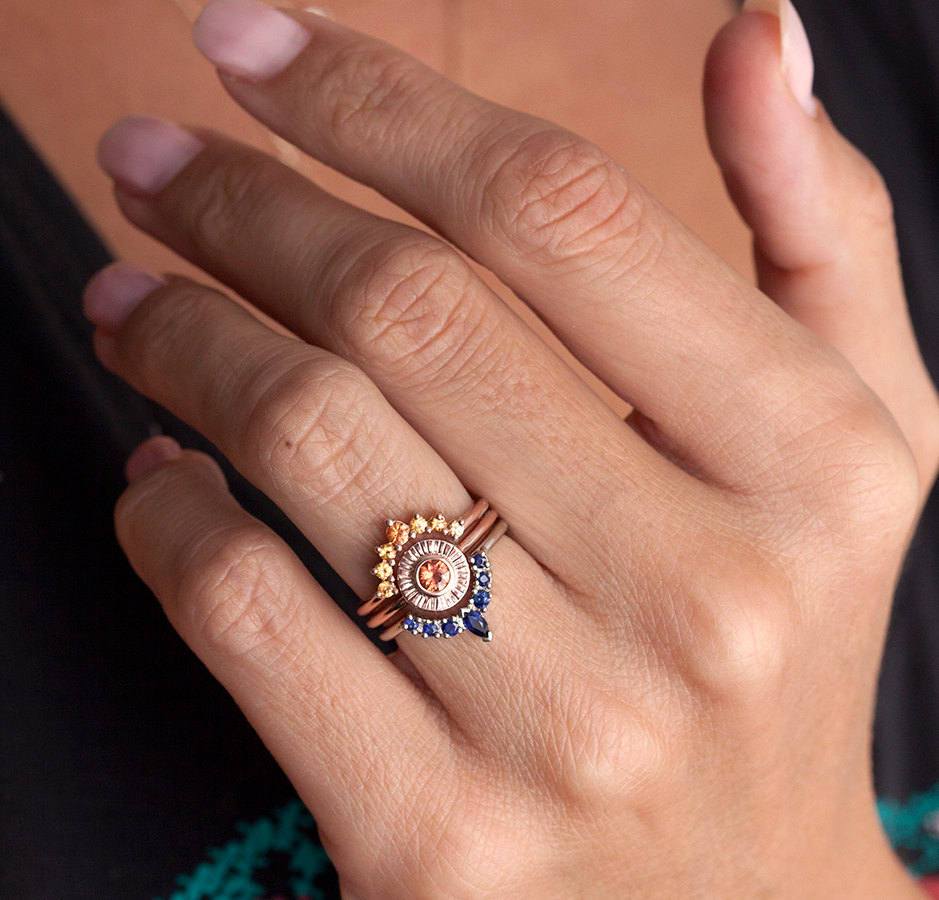 Okrugli dijamantski pasijans Sunset Ring set sa belim dijamantima različitih rezova