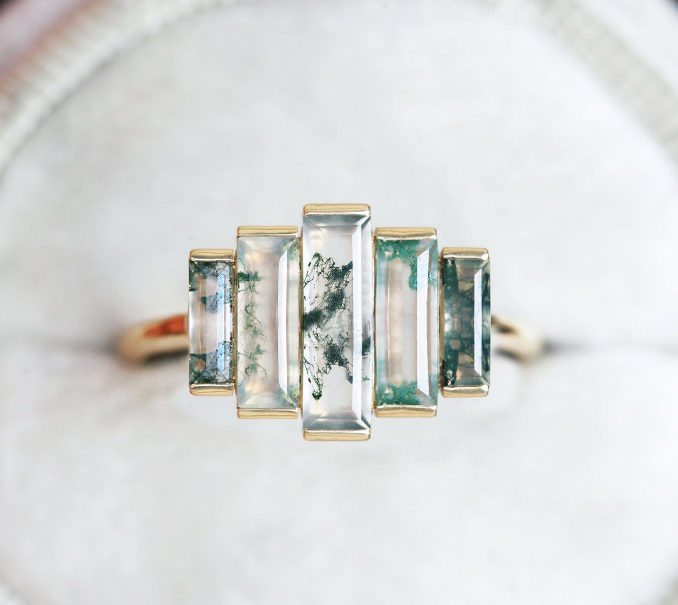 Prsten od Baguette Moss Agate sa 4 kamena Moss Agate sa strane