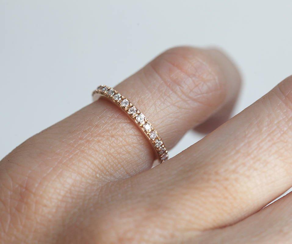 Full Pave Vhite Diamond Eterniti Band