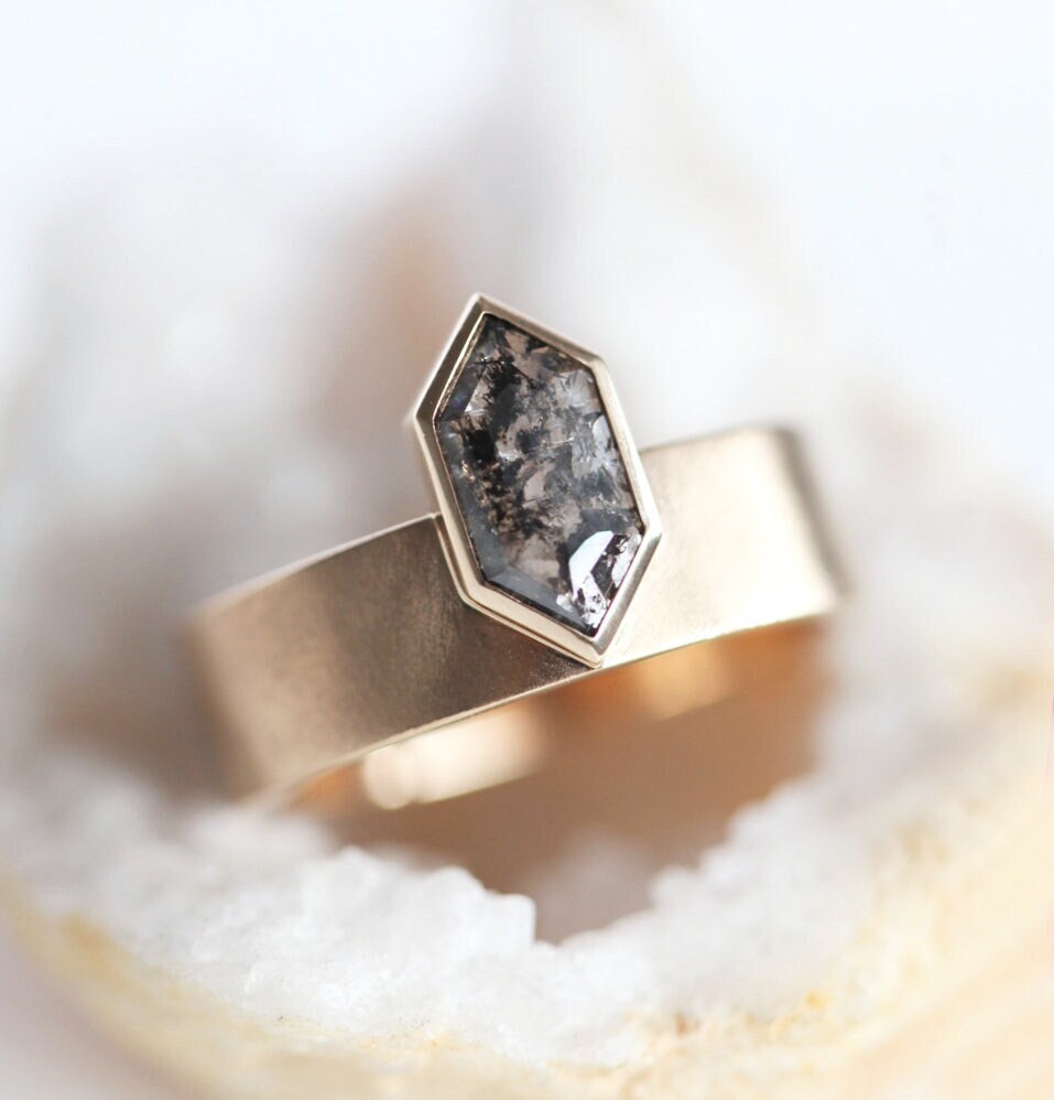 Evangeline Hekagon Diamond Ring Set-Capucinne
