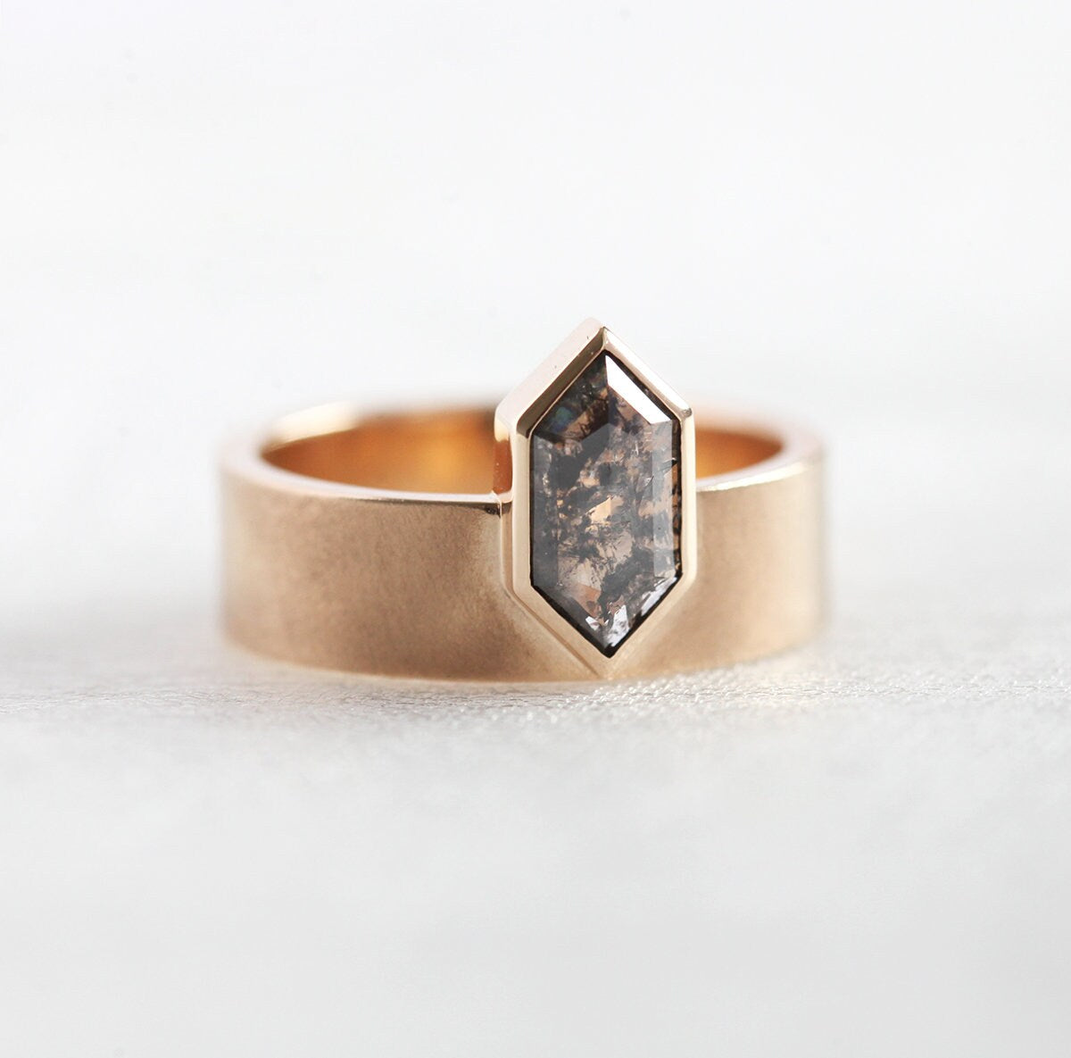 Evangeline Hekagon Diamond Ring Set-Capucinne