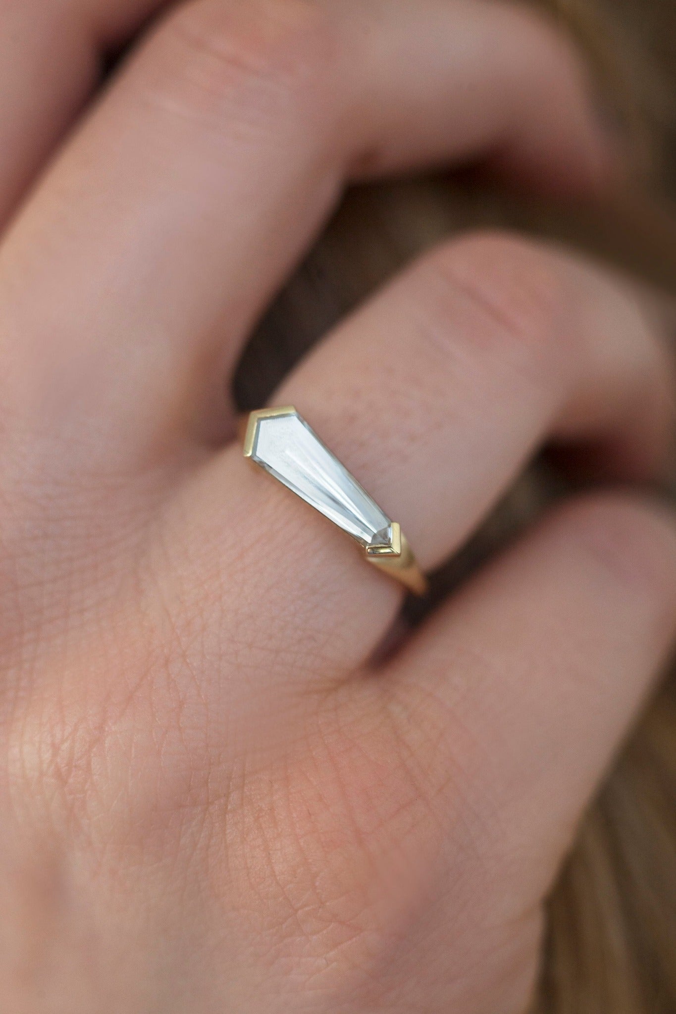Solitaire Band, Štit dijamantski prsten