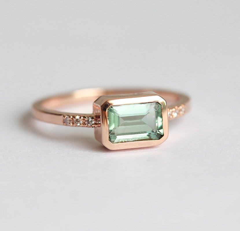Mint Green Emerald-Cut turmalin Pave Diamond Ring