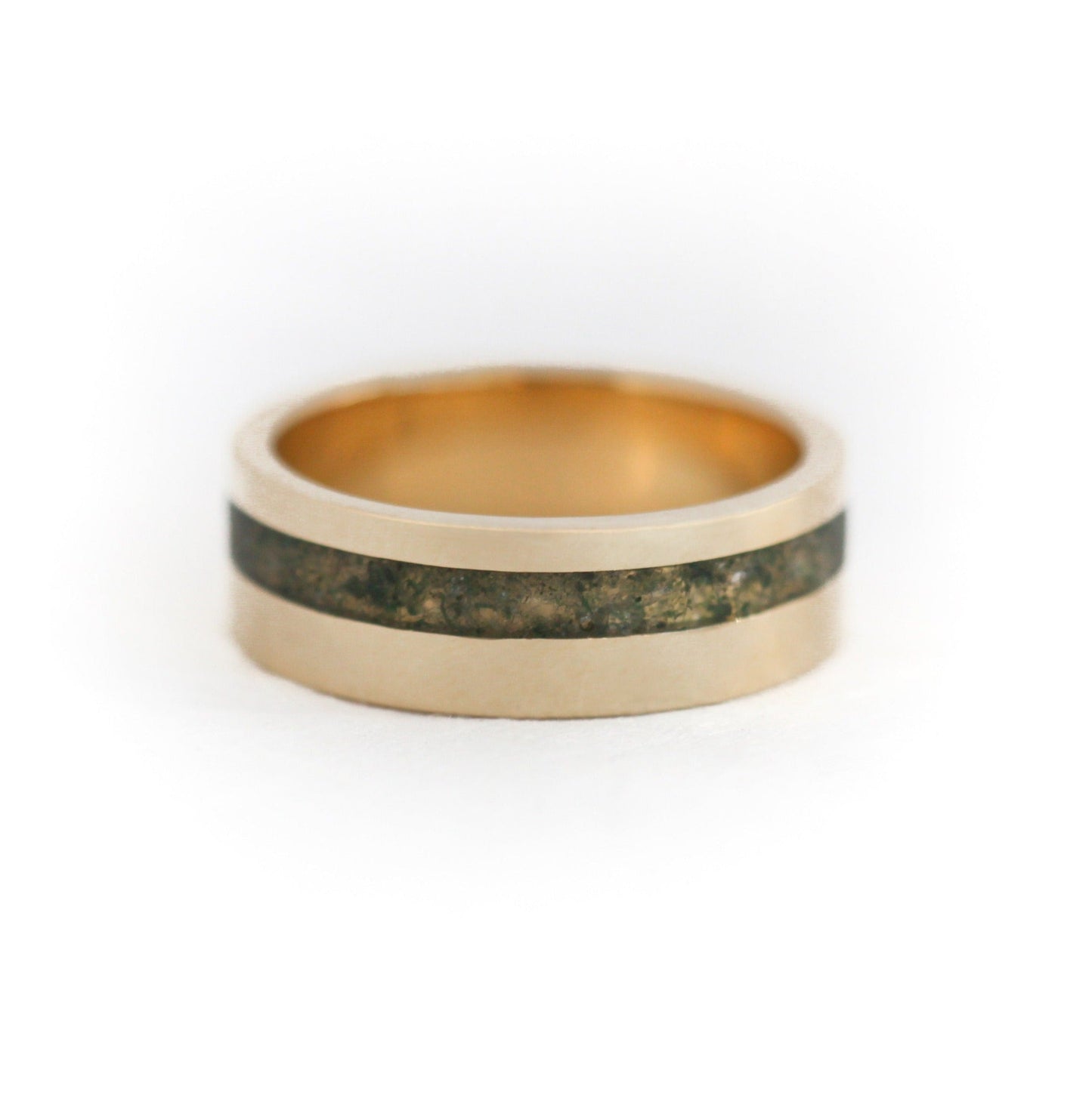 Moss Agate Inlai Iellov Vedding Band