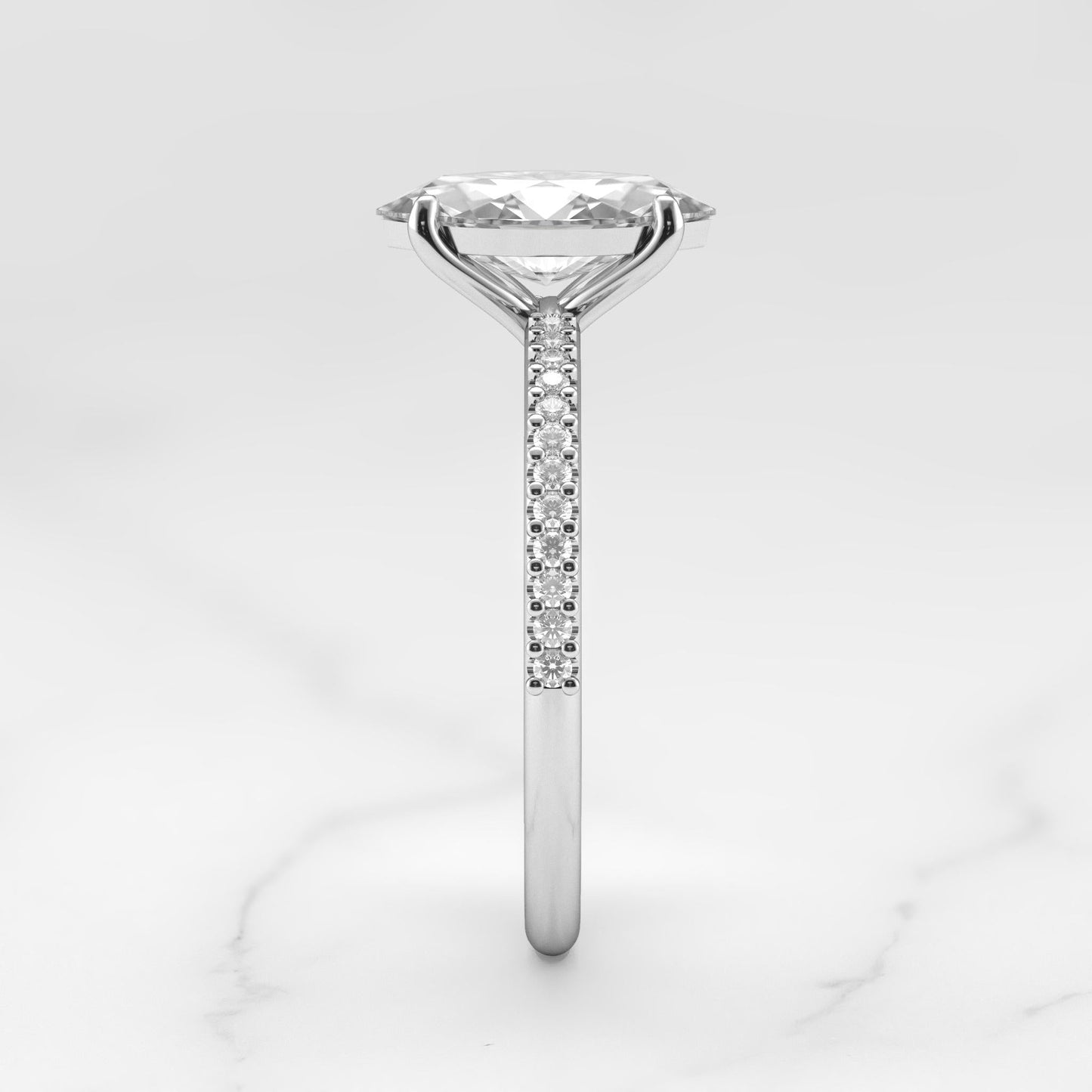Dijamantski prsten marke Markuise half pave Solitaire