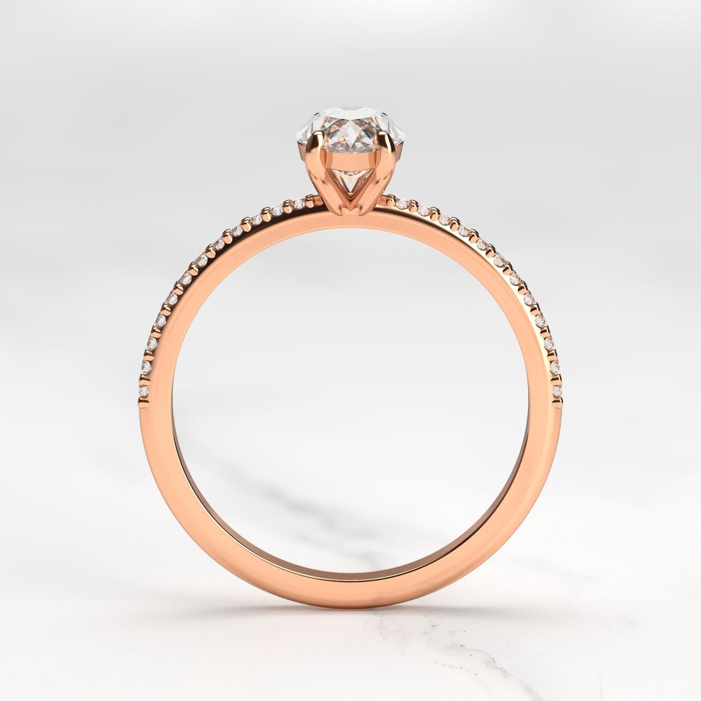 Dijamantski prsten marke Markuise half pave Solitaire