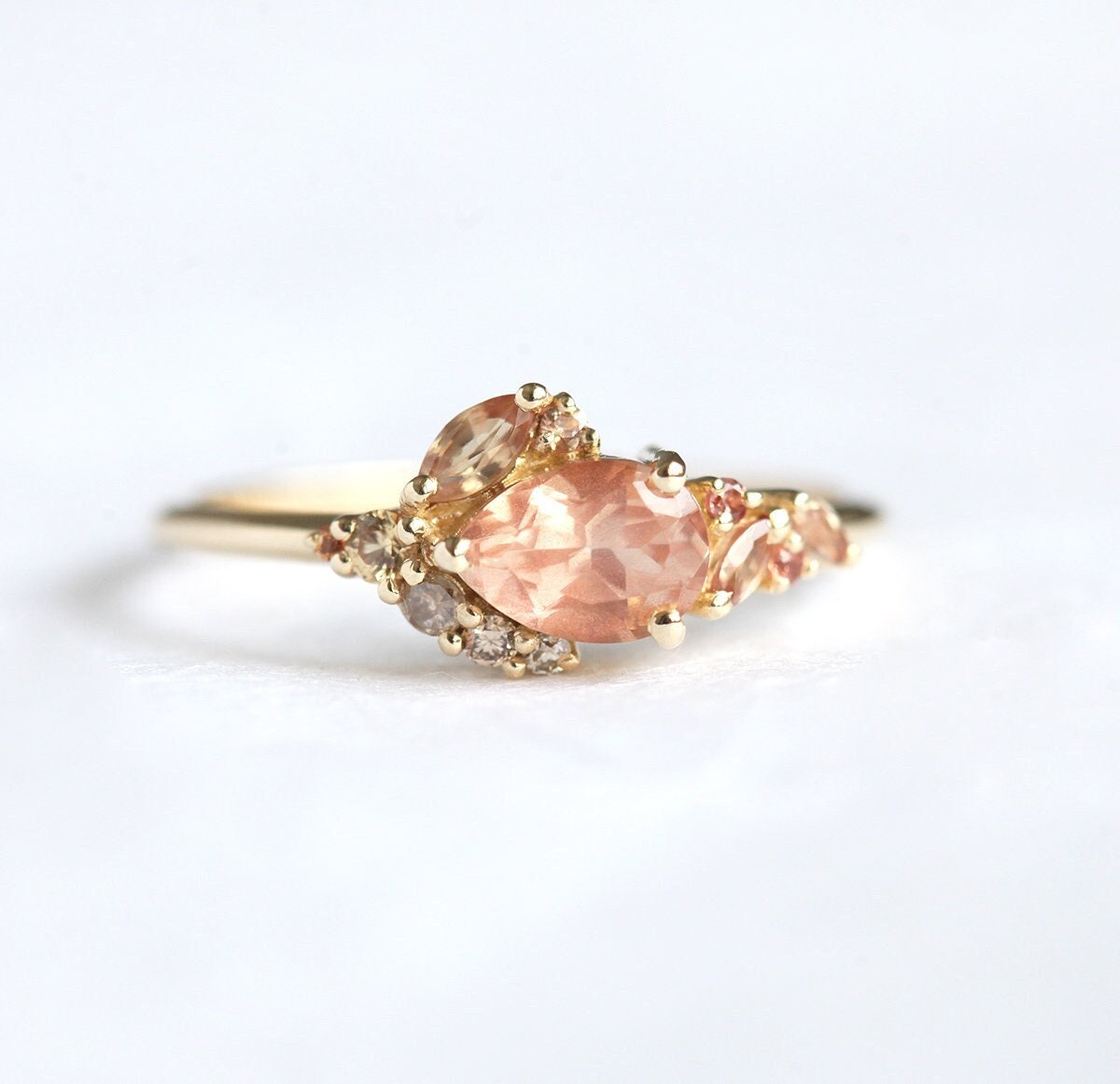 Nerola Sunstone prsten-Capucinne
