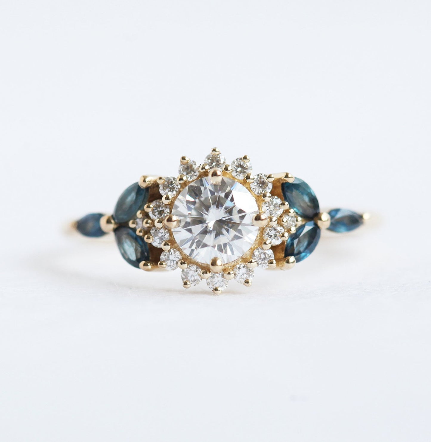 Penelope Diamond Ring-Capucinne