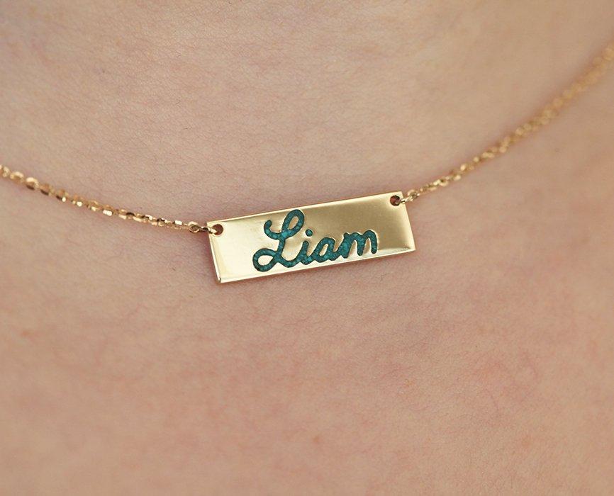 Ogrlica od zlatne poluge sa tirkiznim personalizovanim umetkom imena