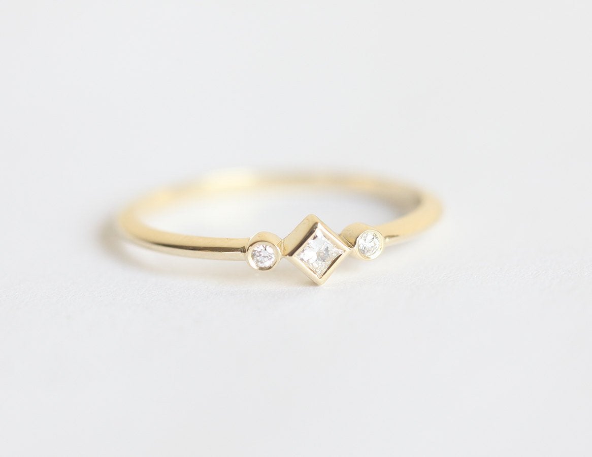 Petite Diamond Ring, Princess Diamond Ring-Capucinne