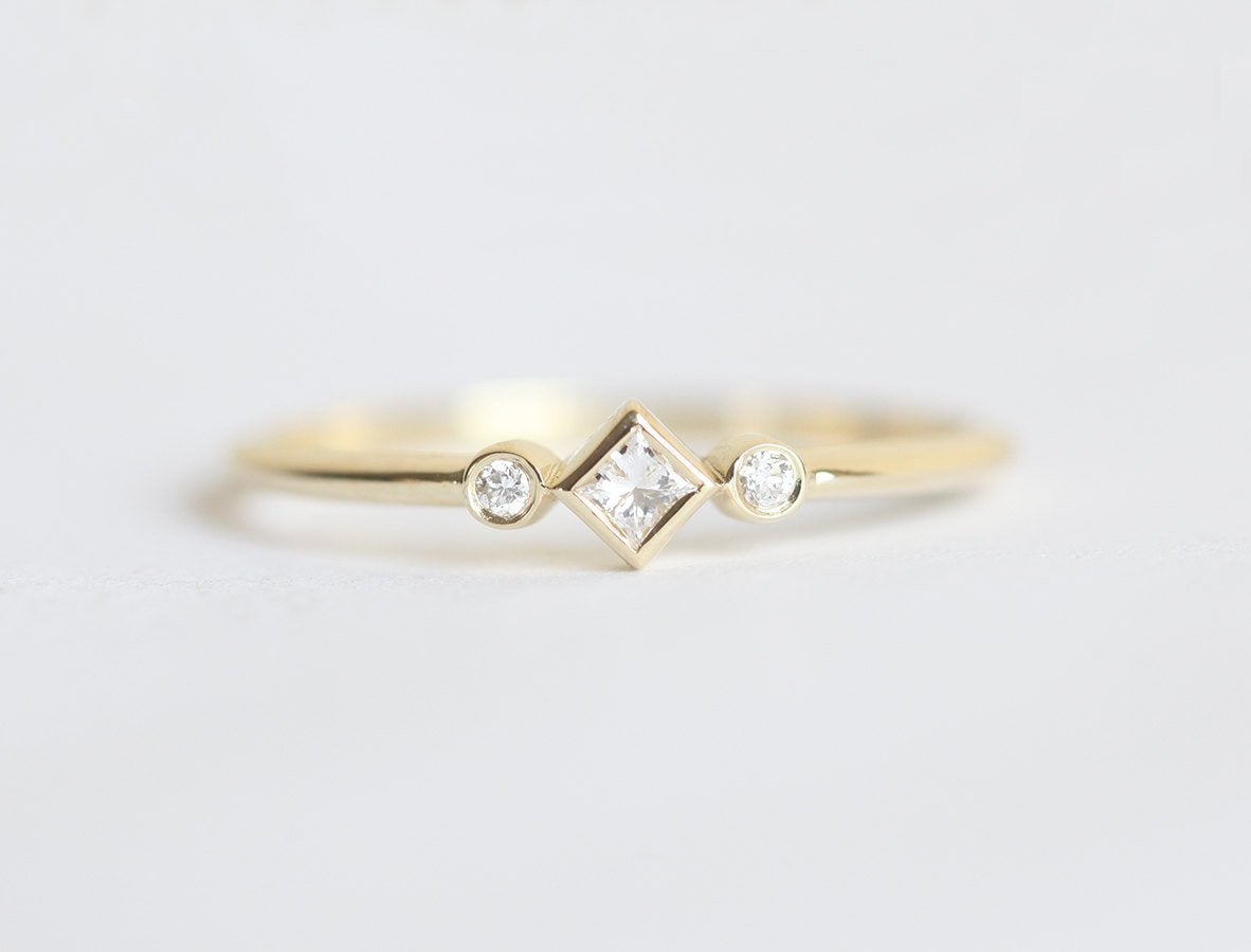 Petite Diamond Ring, Princess Diamond Ring-Capucinne
