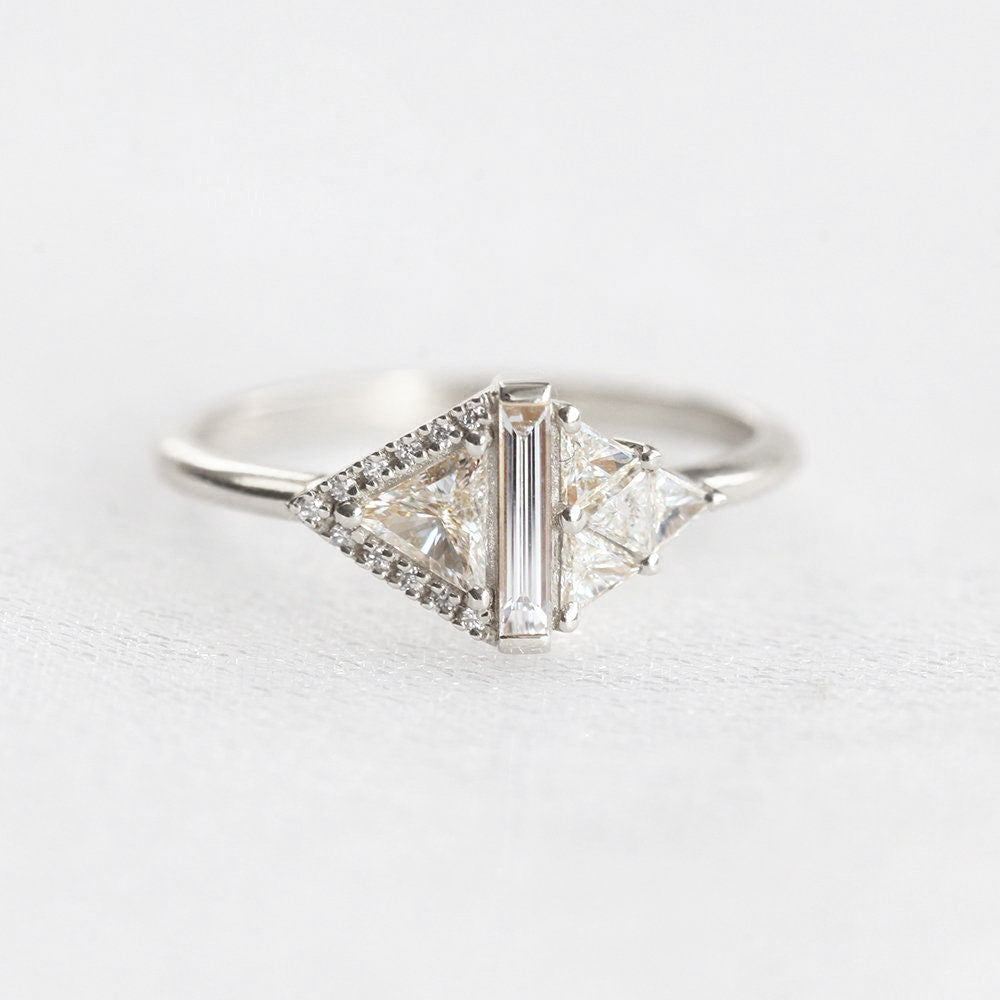 Rhombus Diamond Ring - Capucinne