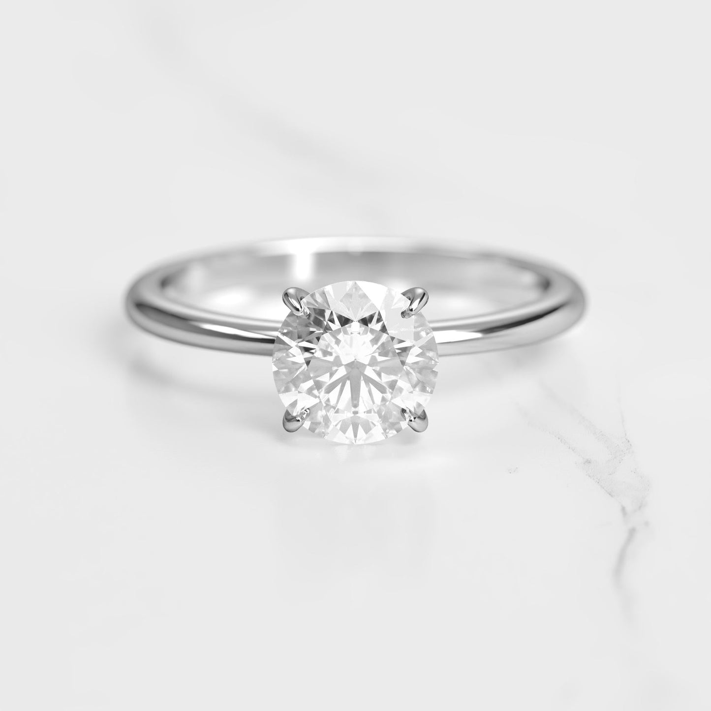 Okrugli pasijans moissanite prsten