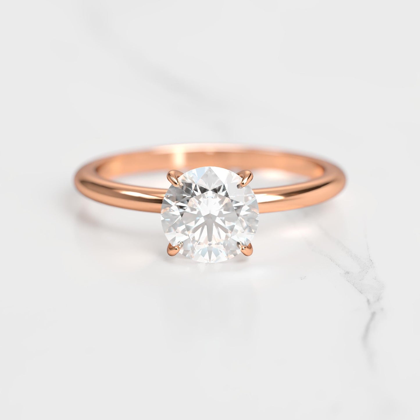 Okrugli konusni pasijans moissanite prsten