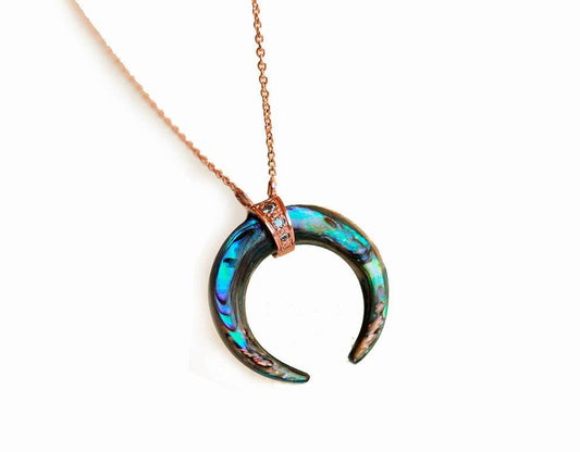 Abalone Shell Horn & Diamond Necklace | ogrlice od punog zlata | Capucinne