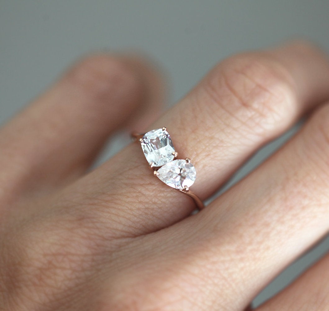 ALEKSANDRA TOI ET MOI MOISSANITE PRSTEN-Capucinne