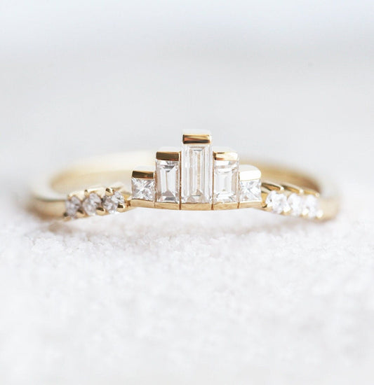 Art Deco Baguette Vhite Diamond Nesting Curved Band