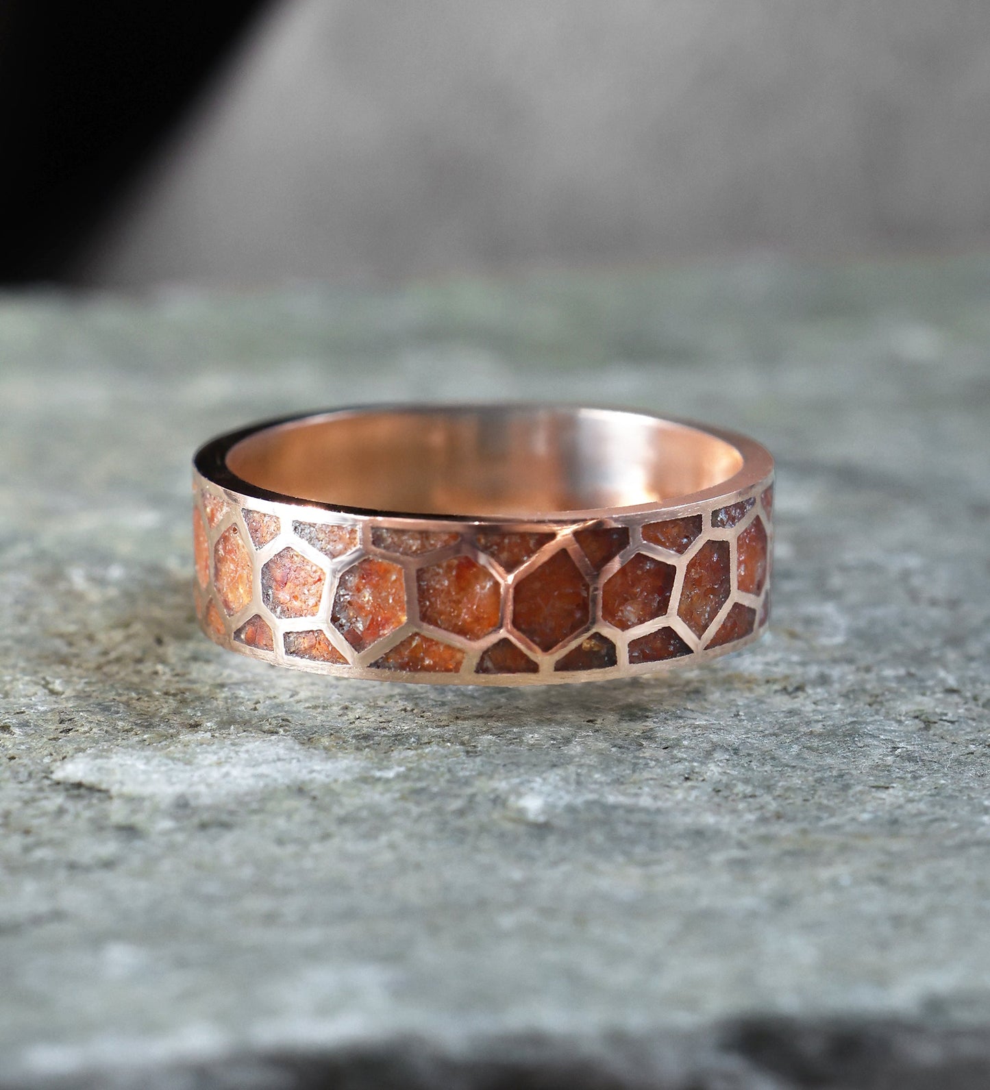 Carnelian Inlay Muška Burma od Roze Zlata