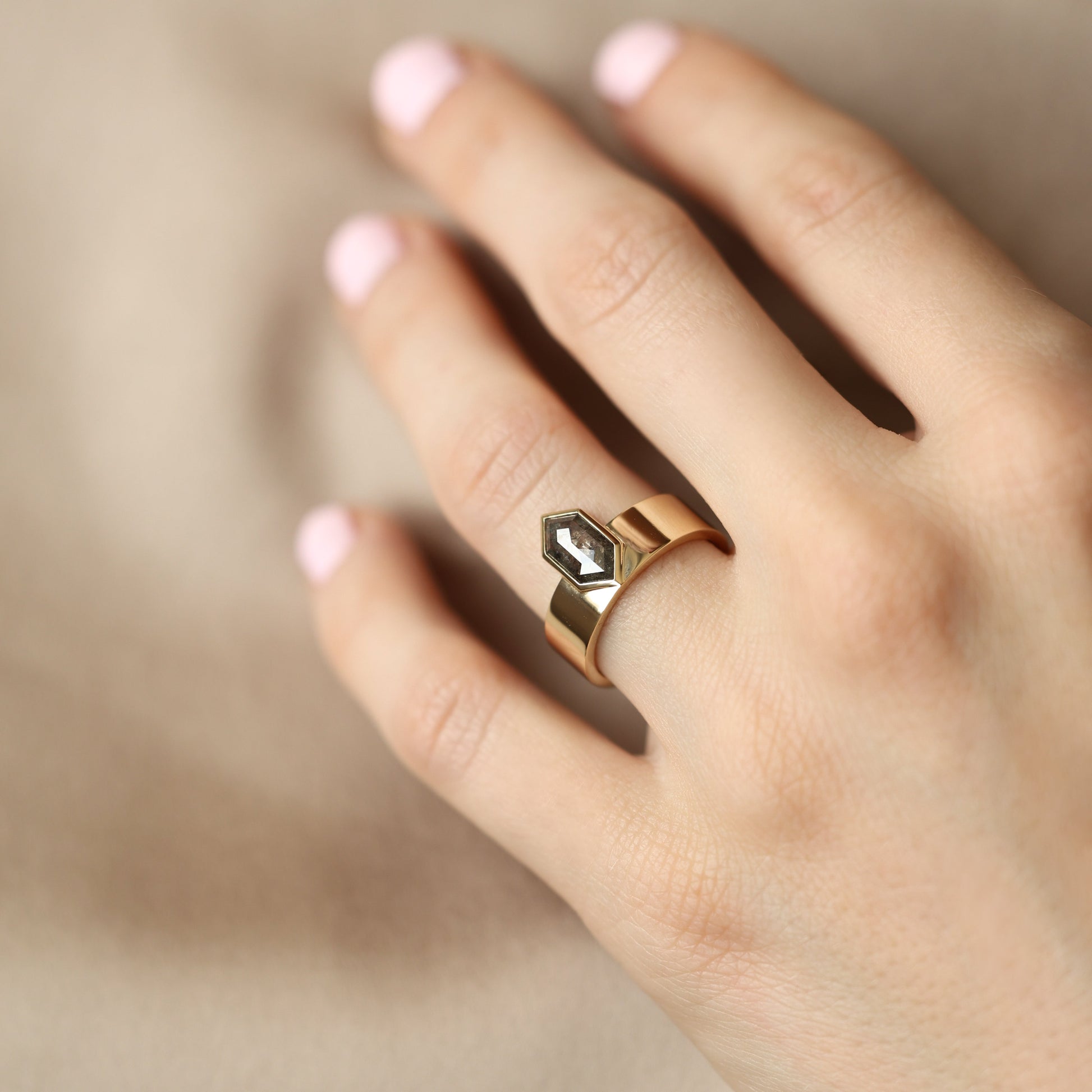 Evangeline Hekagon Diamond Ring Set-Capucinne