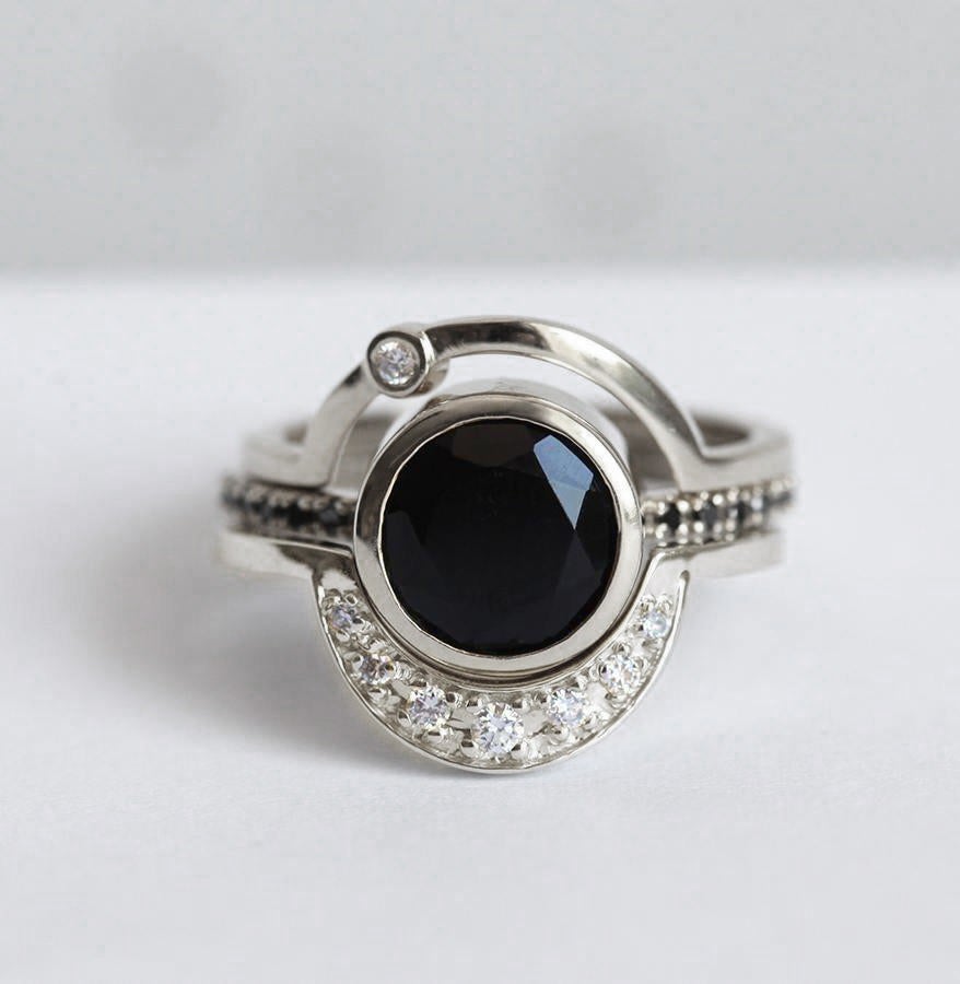 Okrugli Black Diamond Bridal Ring Set