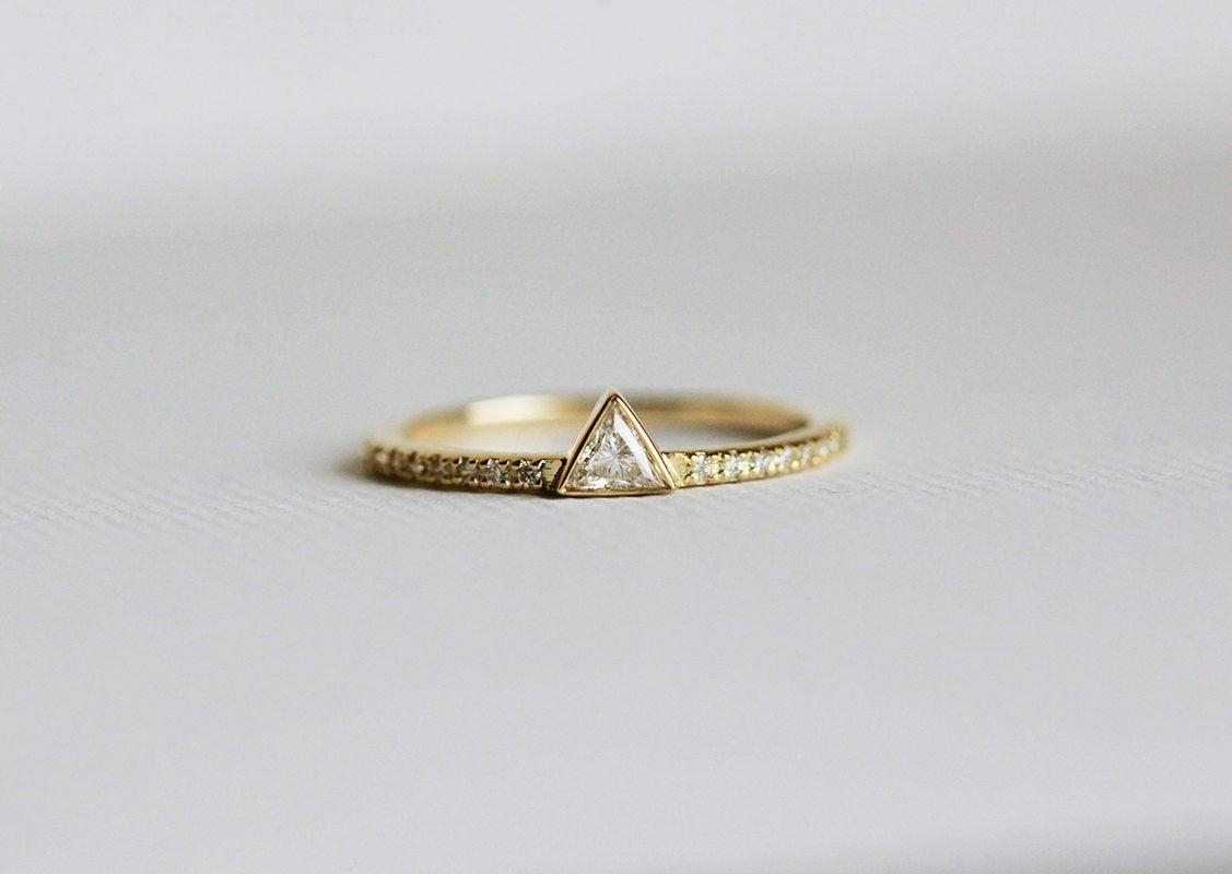 Trillion Cut Vhite Diamond Half Eterniti Diamond Pave Ring