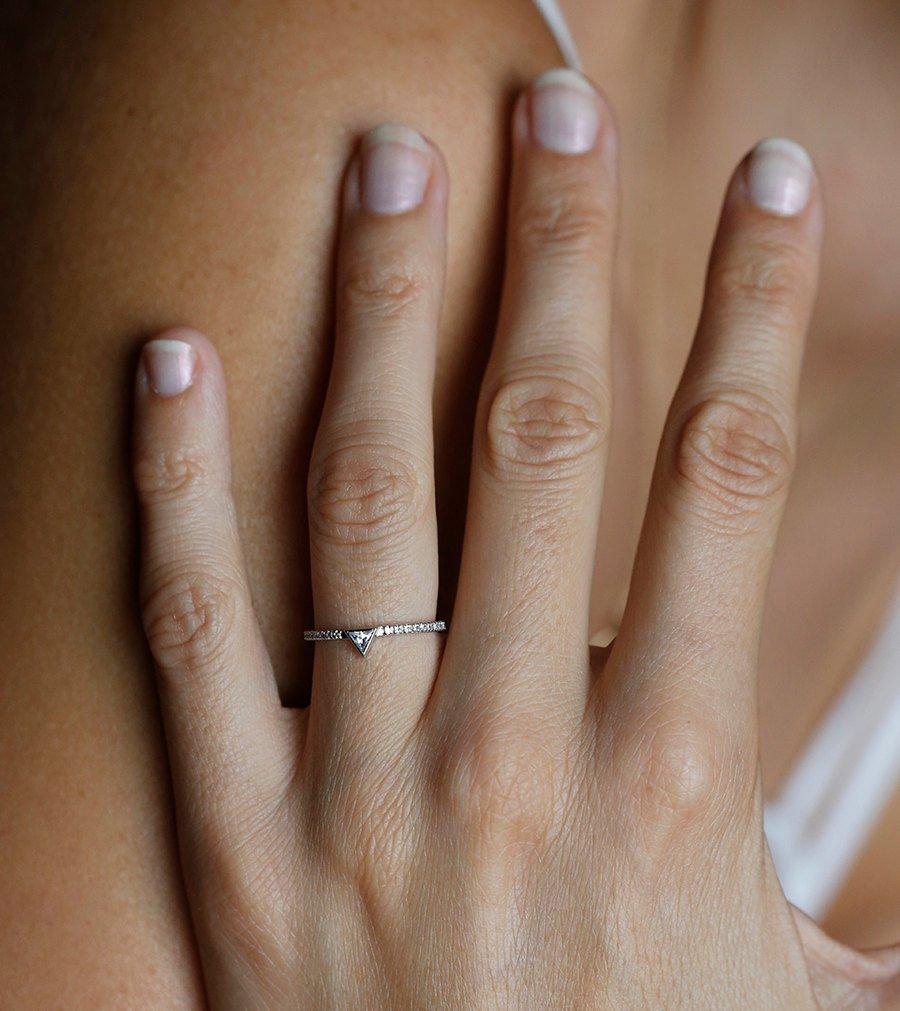 Trillion Cut Vhite Diamond Half Eterniti Diamond Pave Ring