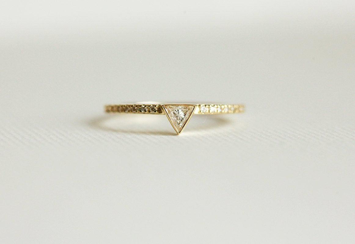 Trillion Cut Vhite Diamond Half Eterniti Diamond Pave Ring