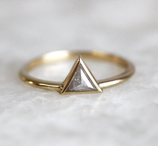 Triangle Salt & Pepper Dijamantski prsten