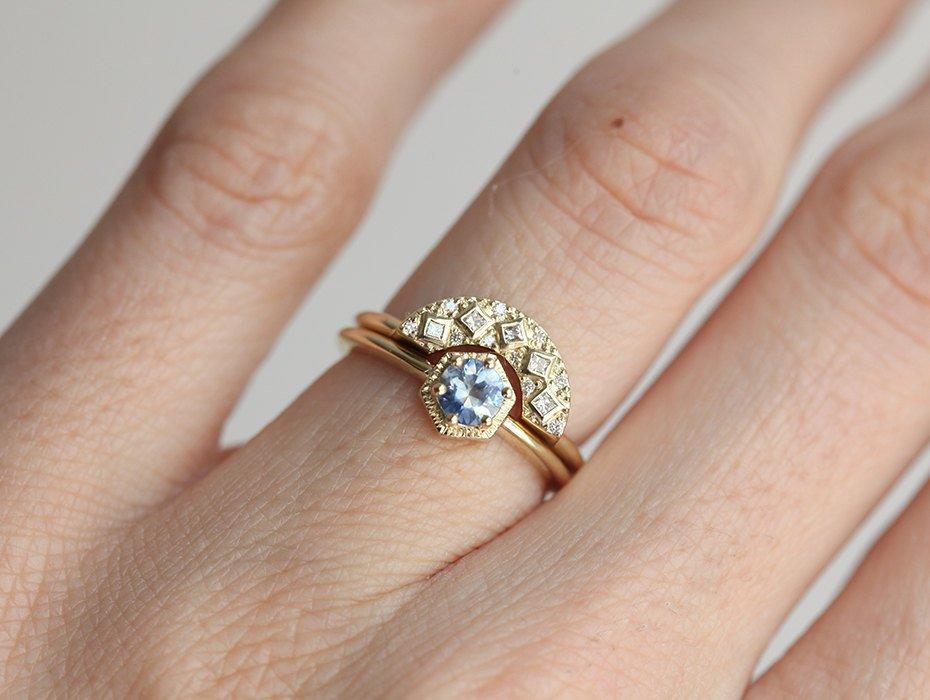 Jaida Blue Sapphire Ring-Capucinne