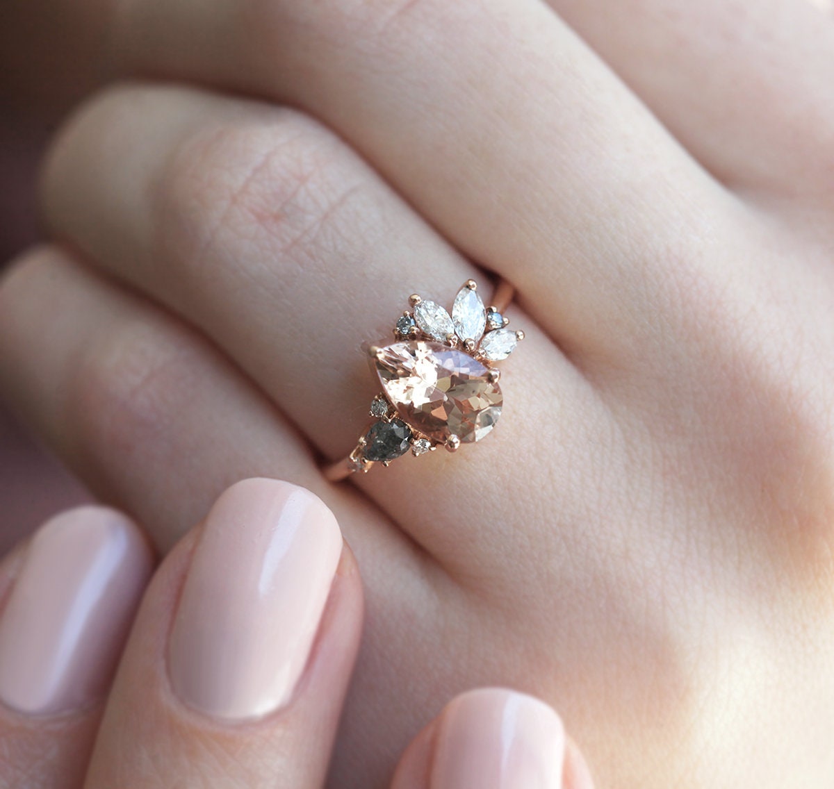 Morganit Diamond Cluster Ring