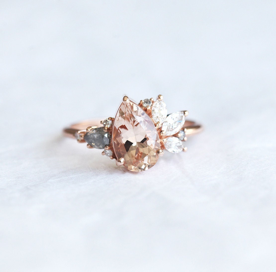 Morganit Diamond Cluster Ring