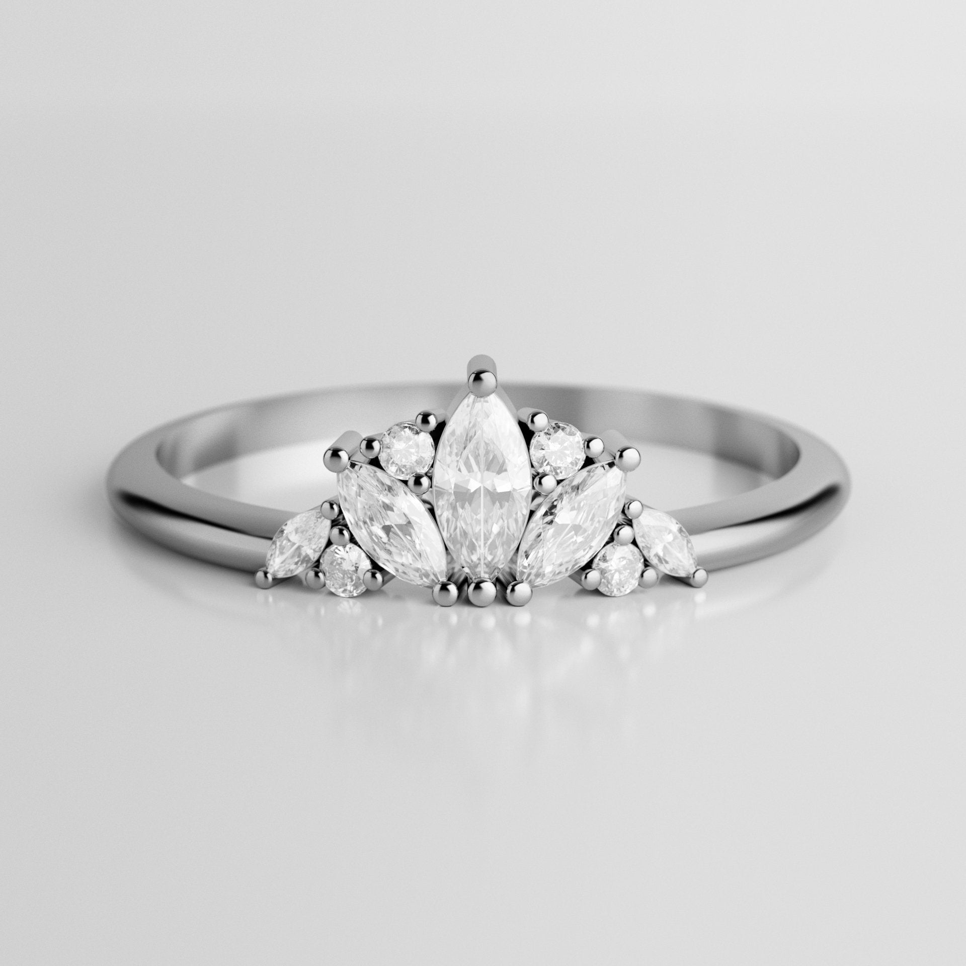 Louise Diamond Ring-Capucinne