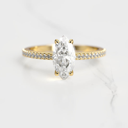Dijamantski prsten marke Markuise half pave Solitaire