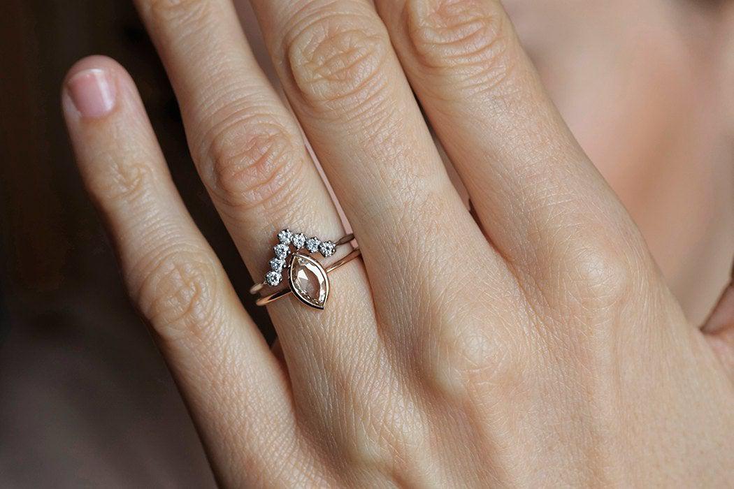 Markuise Solitaire Champagne Diamond Verenički prsten-Capucinne