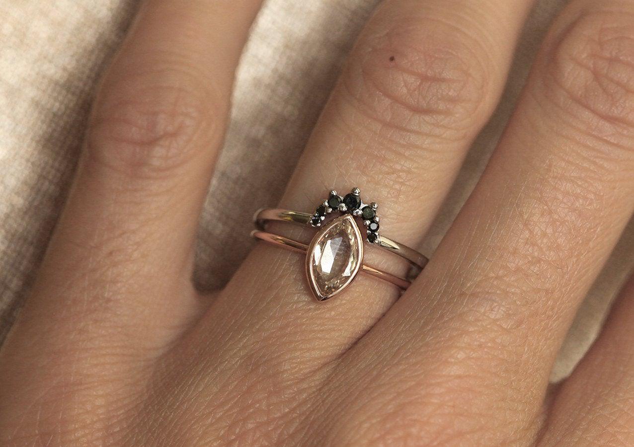 Markuise Solitaire Champagne Diamond Verenički prsten-Capucinne