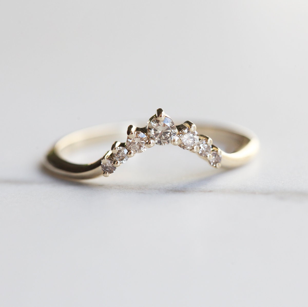 Nesting Champagne Diamond Vedding Band-Capucinne