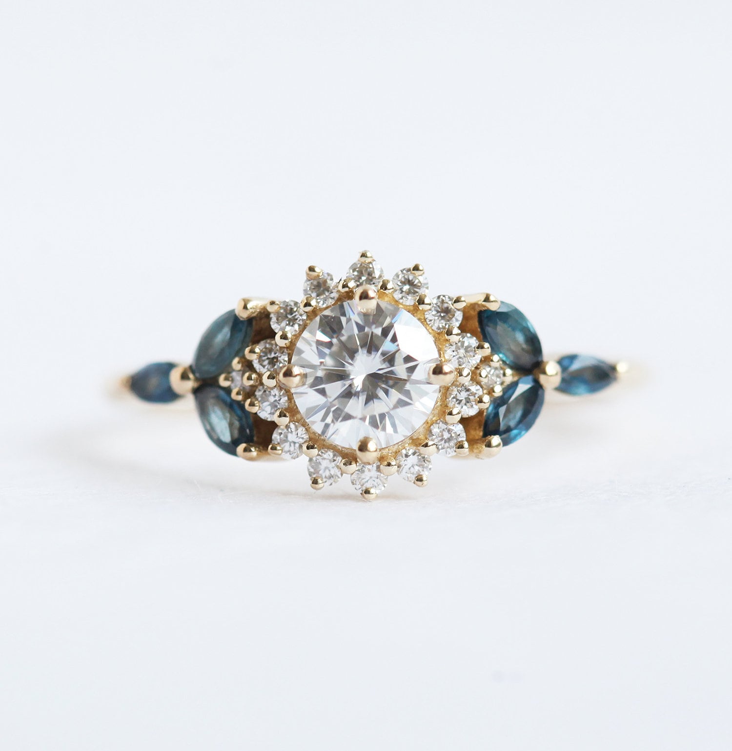 Penelope Diamond Ring-Capucinne