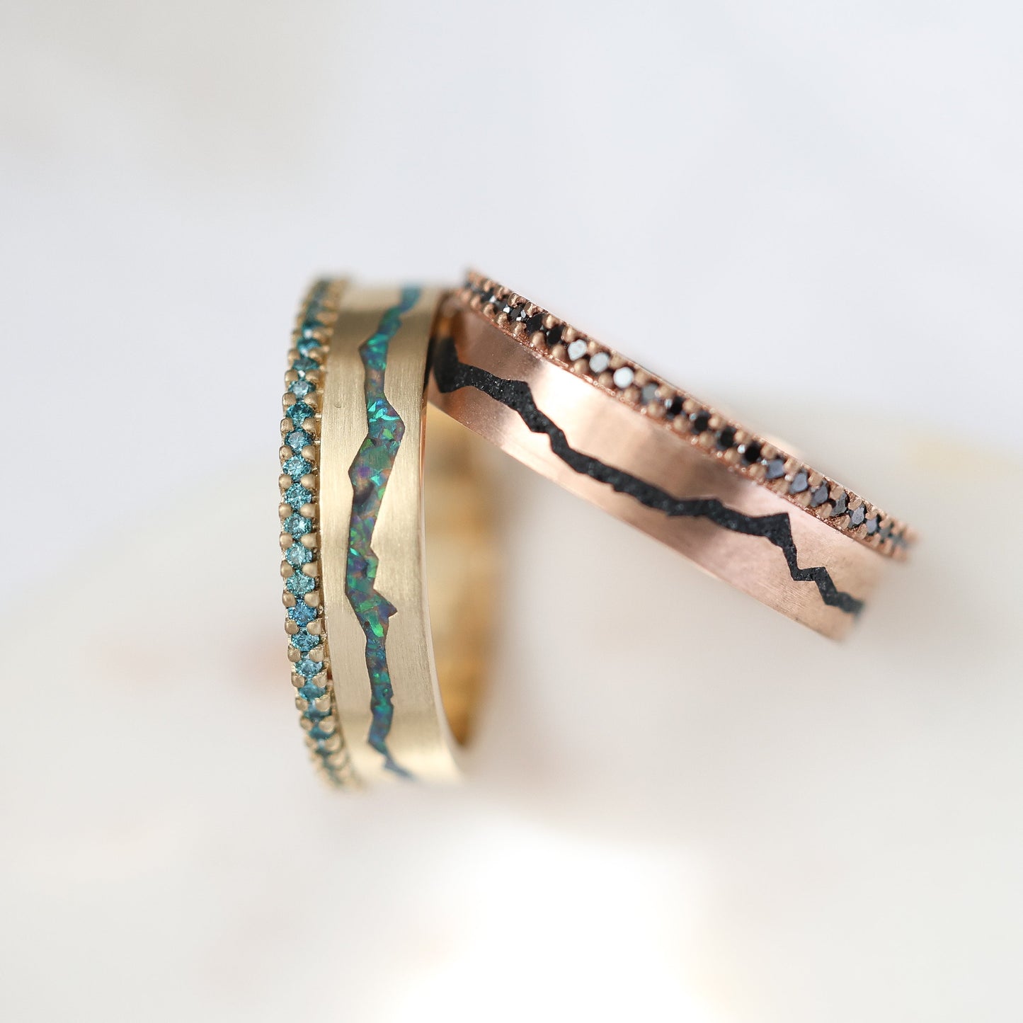 Rovan Black Spinel Band Vith Black Diamonds-Capucinne