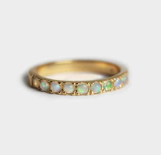 Okrugli Opal Eterniti Iellov Gold Band