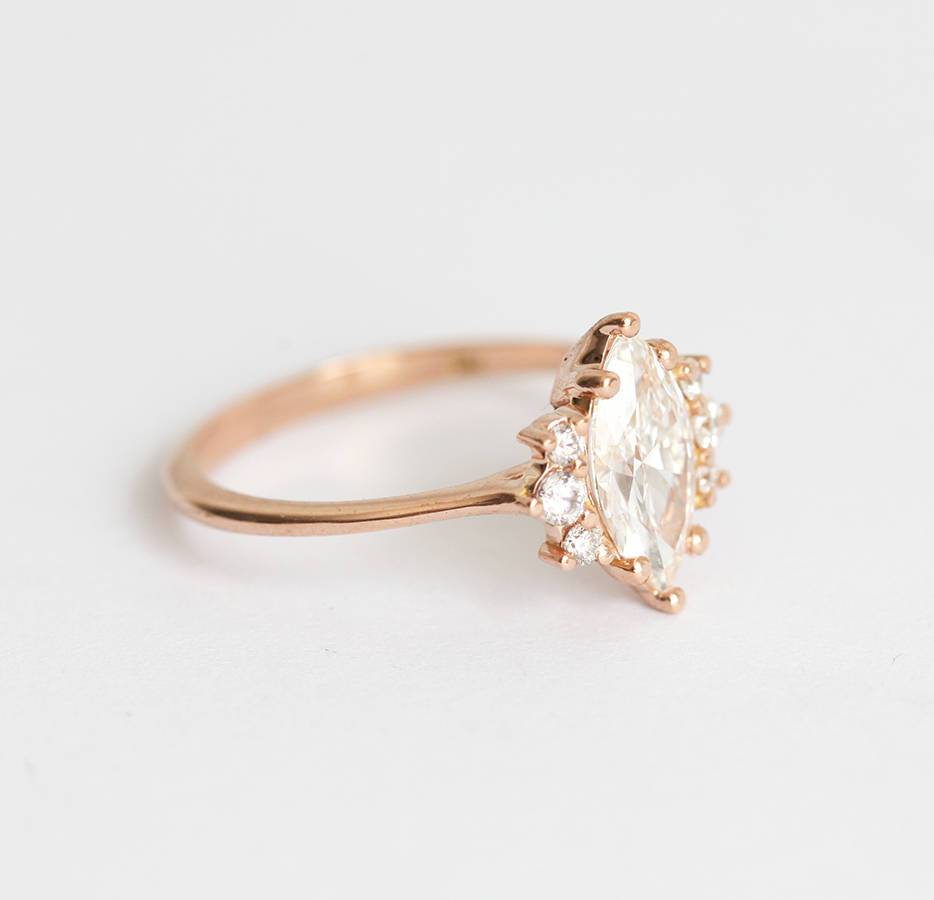 PRSTEN SA DIJAMANTIMA SOPHIA MARKUISE CUT 0.9 CARAT-Capucinne
